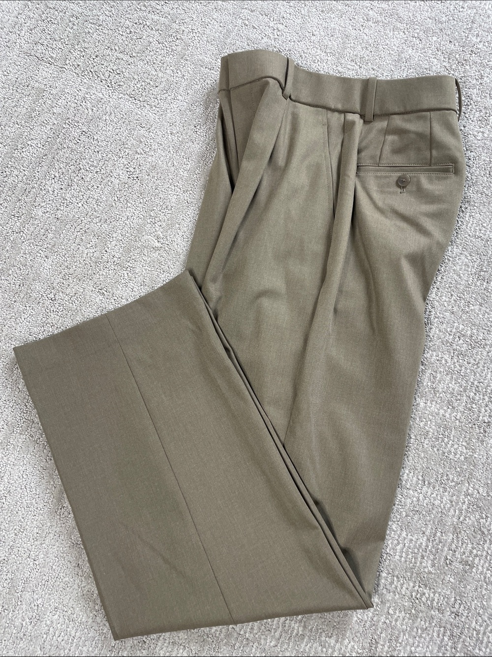 Uniqlo Women's Tan Trousers with Front Pleats